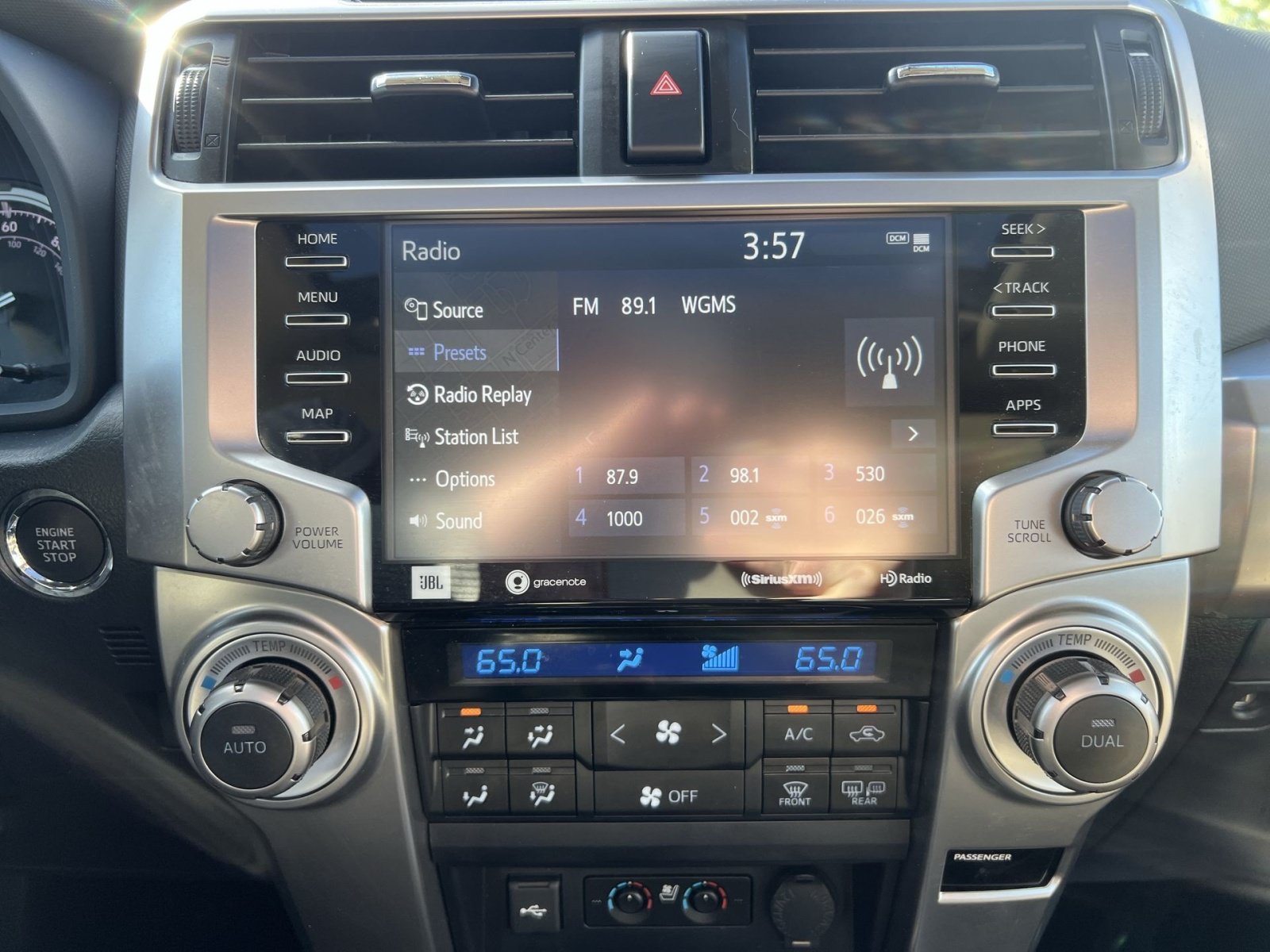 Used 2022 Toyota 4Runner Limited AWD/4WD image 18