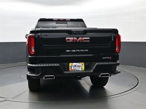 Used 2023 GMC Sierra 1500 AT4 w/ Technology Package image 6