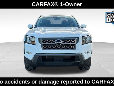 Used 2024 Nissan Frontier SV w/ SV Convenience Package image 2