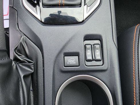 Used 2018 Subaru Crosstrek 2.0i Limited image 13