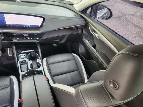 Used 2024 Buick Envision Sport Touring image 14