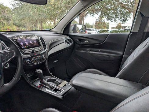 Used 2019 Chevrolet Equinox Premier image 14