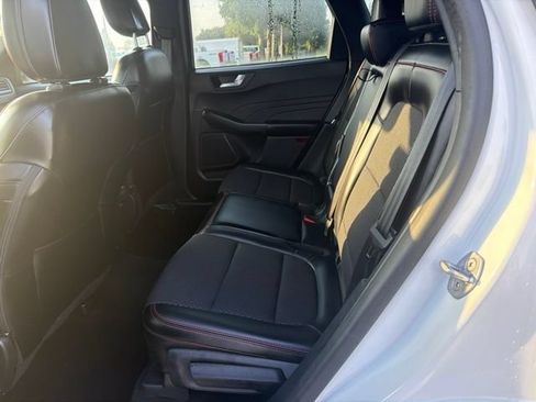 Used 2024 Ford Escape ST-Line w/ Tech Pack #1 FWD image 10