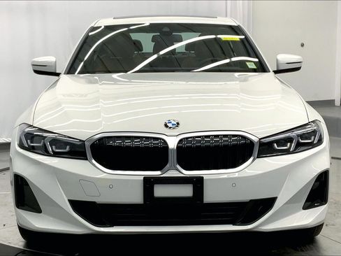 Certified 2023 BMW 330i xDrive Sedan w/ Driving Assistance Package image 2