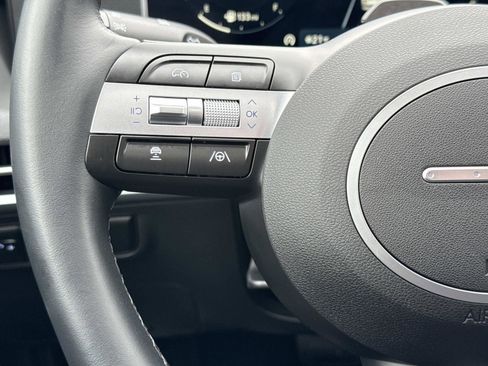 Certified 2025 Hyundai Tucson SEL image 9