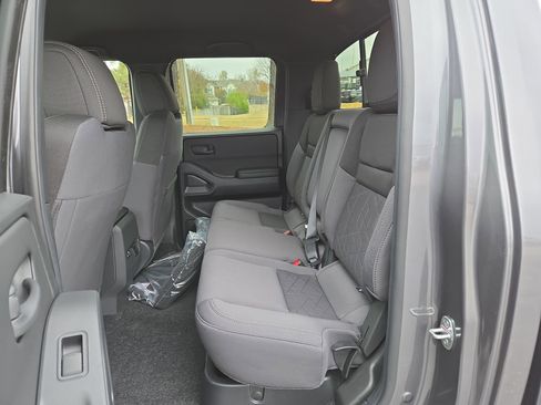New 2026 Nissan Frontier SV w/ SV Convenience Package image 16