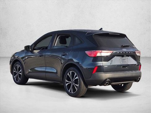 Certified 2022 Ford Escape SE w/ SE Sport Appearance Package image 7