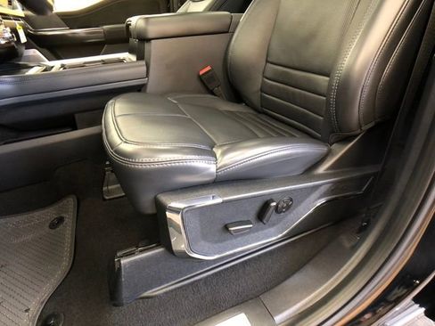 Used 2025 Ford F350 Platinum image 11