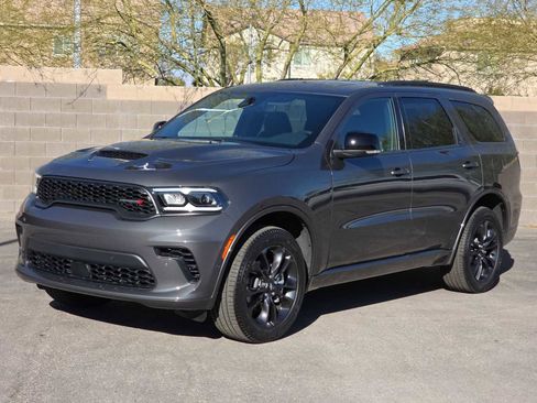 Used 2025 Dodge Durango GT image 5