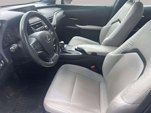 Used 2019 Lexus UX 250h AWD/4WD image 19