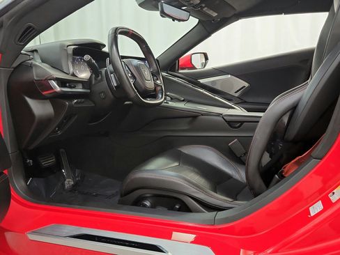 Used 2021 Chevrolet Corvette Stingray Premium Conv w/ Z51 Performance Package RWD image 20