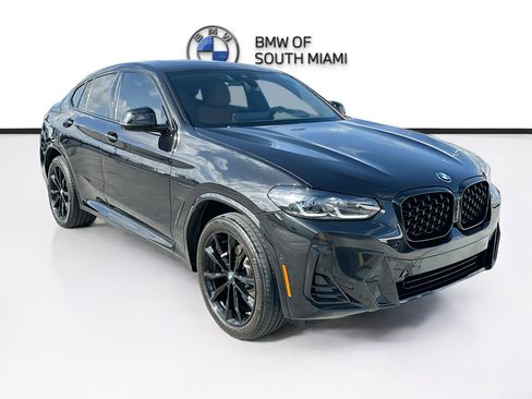 Used 2025 BMW X4 xDrive30i w/ M Sport Package AWD/4WD image 1