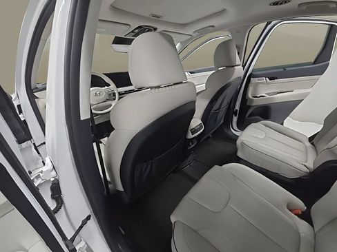 Used 2024 Hyundai Palisade Calligraphy AWD/4WD image 17