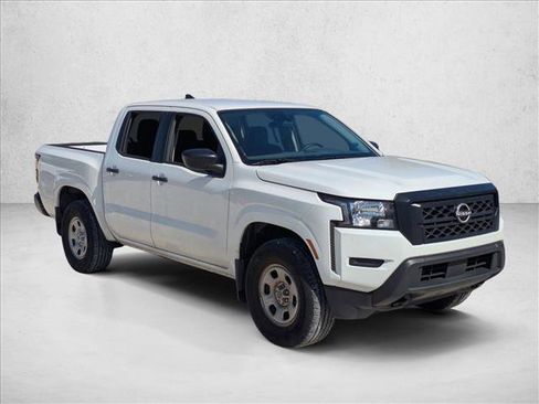 Used 2022 Nissan Frontier S w/ Technology Package image 3