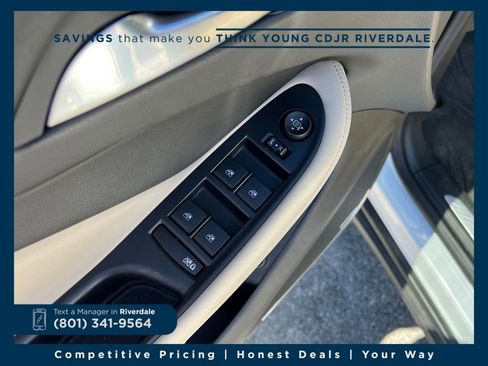 Used 2020 Buick Envision Premium w/ Driver Confidence Package image 11