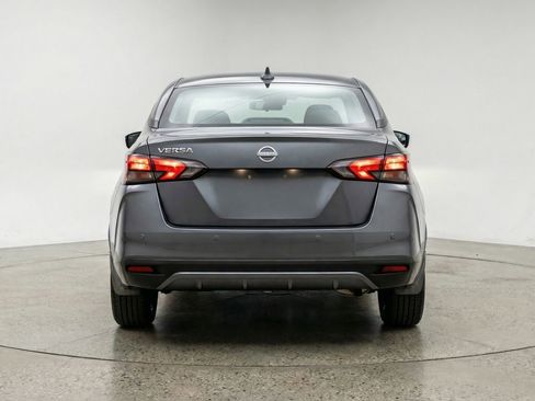 Used 2025 Nissan Versa SV image 7
