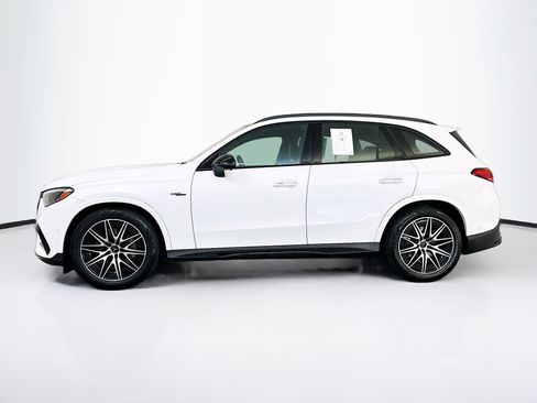 Used 2025 Mercedes-Benz GLC 43 AMG 4MATIC image 4