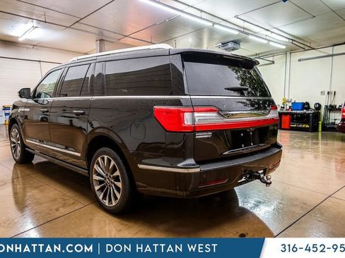 Used 2021 Lincoln Navigator L Reserve RWD image 29