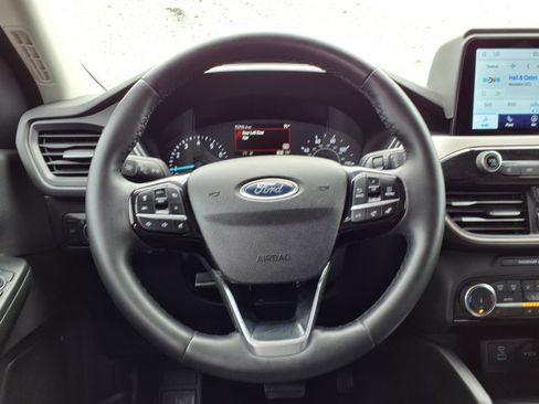 Used 2022 Ford Escape SE w/ SE Sport Appearance Package AWD/4WD image 13