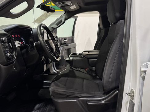 Used 2022 Chevrolet Silverado 2500 W/T w/ WT Fleet Convenience Package image 12