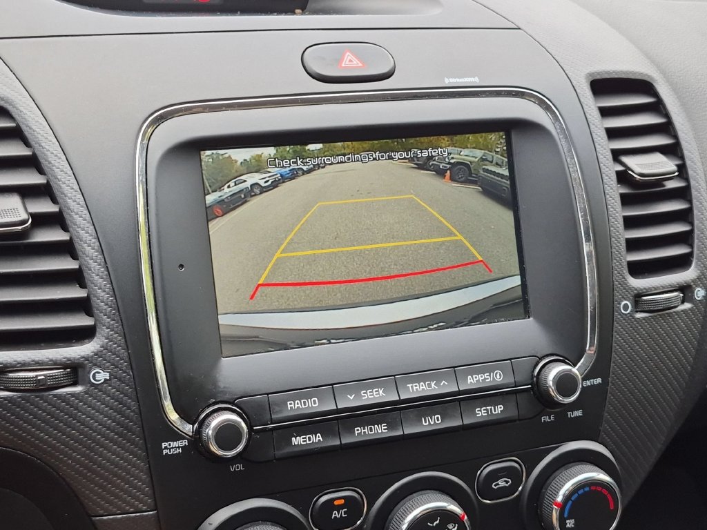 Used 2017 Kia Forte S FWD image 18