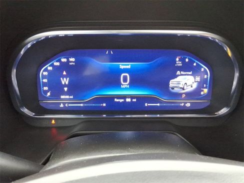 Certified 2024 Chevrolet Tahoe Z71 w/ Luxury Package image 31