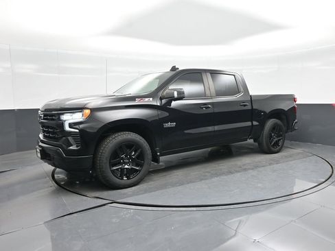 Used 2023 Chevrolet Silverado 1500 RST image 1