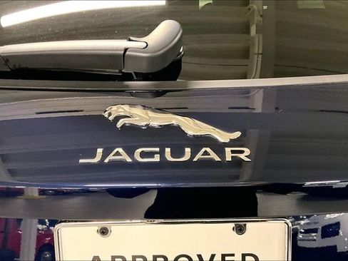 Certified 2025 Jaguar F-PACE R-Dynamic S image 7