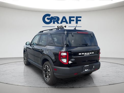 Used 2023 Ford Bronco Sport Outer Banks w/ Tech Package AWD/4WD image 6