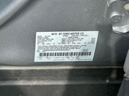 Used 2023 Ford Explorer XLT w/ Equipment Group 202A AWD/4WD image 35