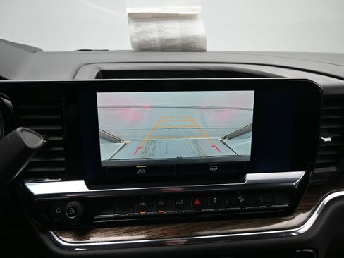 Used 2023 Chevrolet Silverado 1500 RST w/ Z71 Off-Road Package image 19