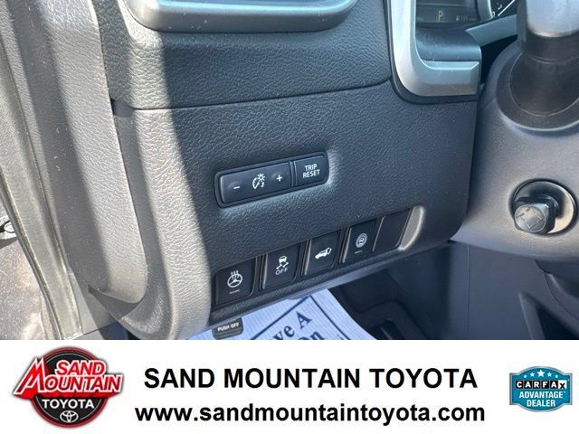 Used 2021 Nissan Murano Platinum w/ Cargo Package FWD image 15