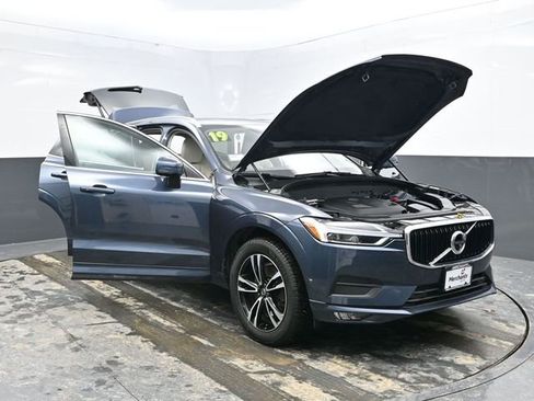 Used 2019 Volvo XC60 T6 Momentum w/ Advanced Package image 36