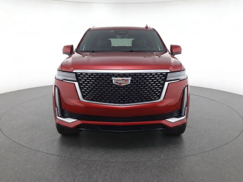 Used 2023 Cadillac Escalade Premium Luxury RWD image 5