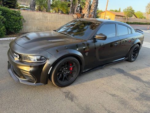 Used 2022 Dodge Charger SRT Hellcat image 6
