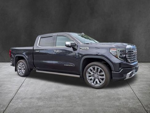 Used 2024 GMC Sierra 1500 Denali w/ Denali Reserve Package AWD/4WD image 2