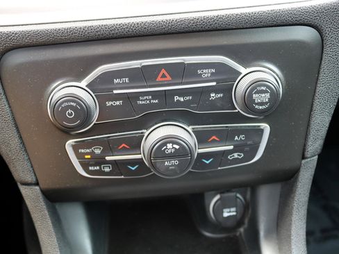 Used 2022 Dodge Charger GT w/ Blacktop Package image 19