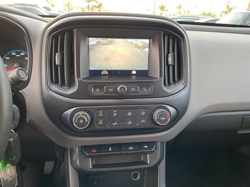 Used 2019 Chevrolet Colorado W/T w/ WT Convenience Package image 11