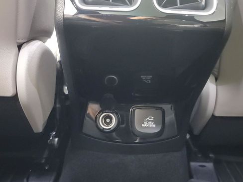 Certified 2025 Kia Sorento SX Prestige AWD/4WD image 20