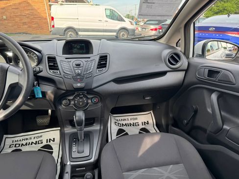 Used 2014 Ford Fiesta S FWD image 39