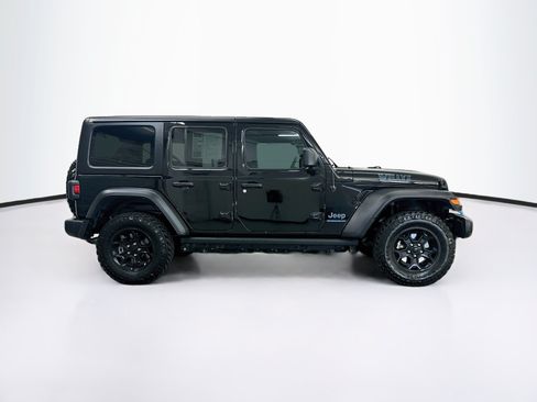 Used 2023 Jeep Wrangler Unlimited w/ Cold Weather Group AWD/4WD image 10