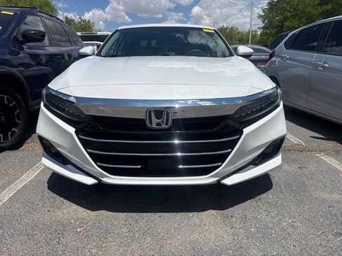 Used 2021 Honda Accord EX image 4