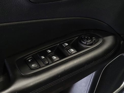 Used 2018 Jeep Compass Latitude w/ Popular Equipment Group AWD/4WD image 27