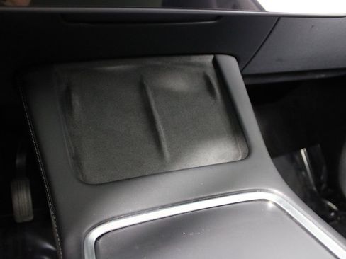 Used 2023 Tesla Model Y Long Range image 16