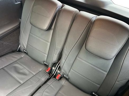 Certified 2024 Mercedes-Benz GLS 450 4MATIC image 12