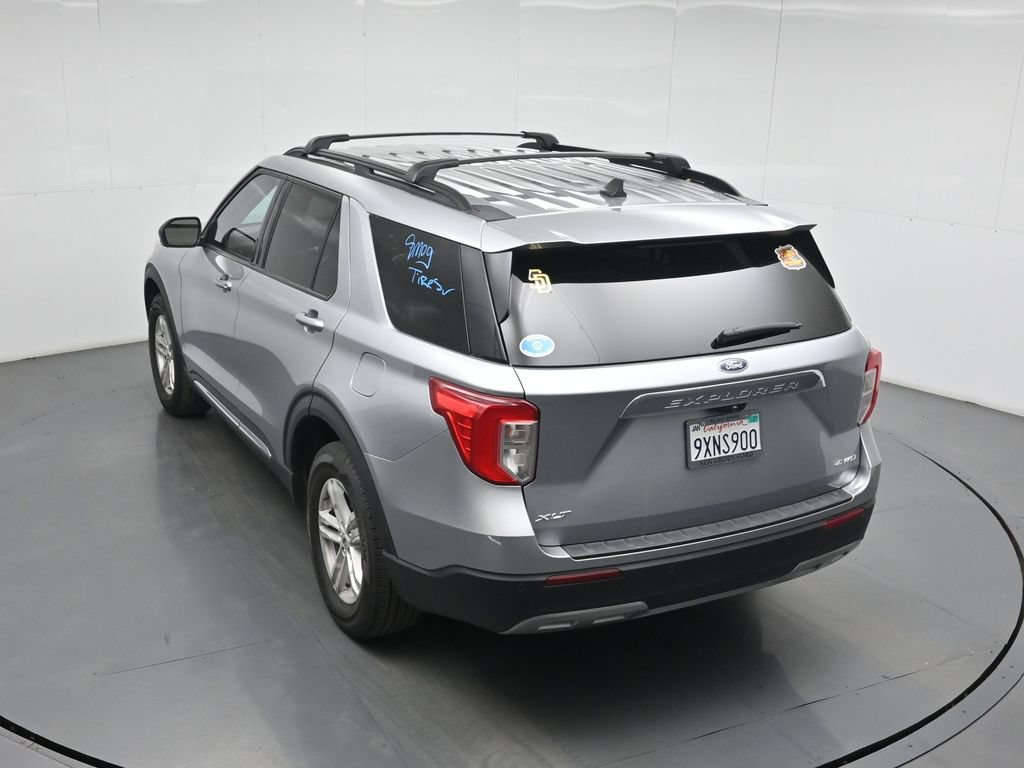 Used 2024 Ford Explorer XLT w/ Equipment Group 202A AWD/4WD image 42