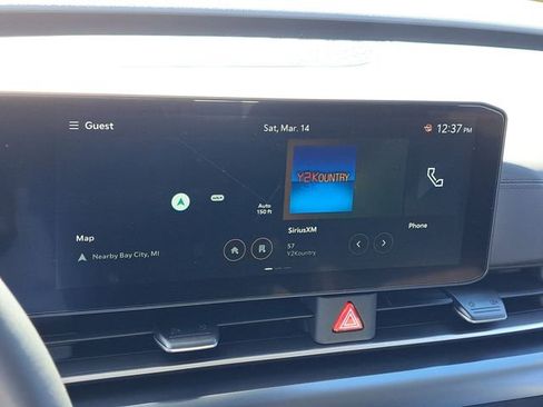 New 2026 Kia Carnival FWD image 12