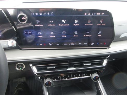 New 2026 Chevrolet Traverse LT w/ Sun and Wheel Package image 29