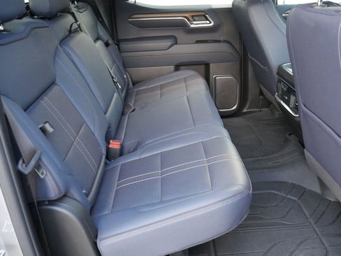 Used 2024 Chevrolet Silverado 1500 High Country w/ Technology Package AWD/4WD image 26