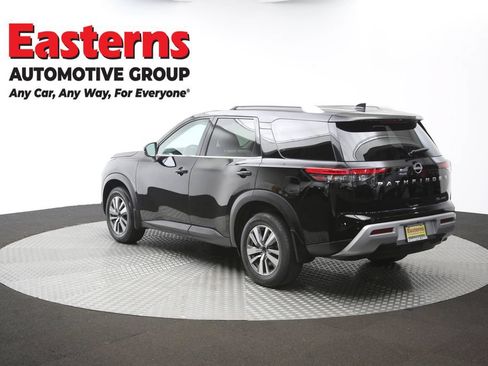 Used 2022 Nissan Pathfinder SL AWD/4WD image 63